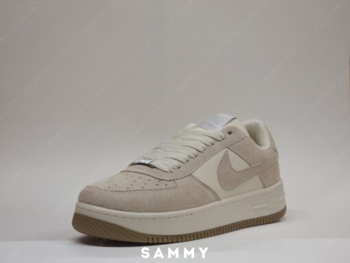 ⁦سنيكر Nike⁩ - الصورة ⁦4⁩