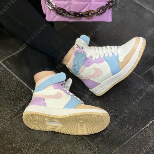 بوط Nike