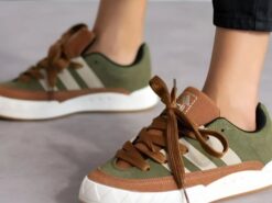 سنيكر Adidas