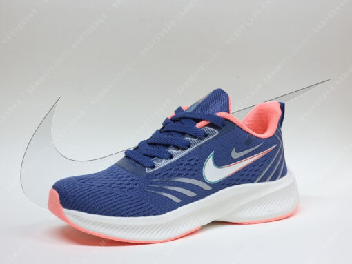 سنيكر Nike
